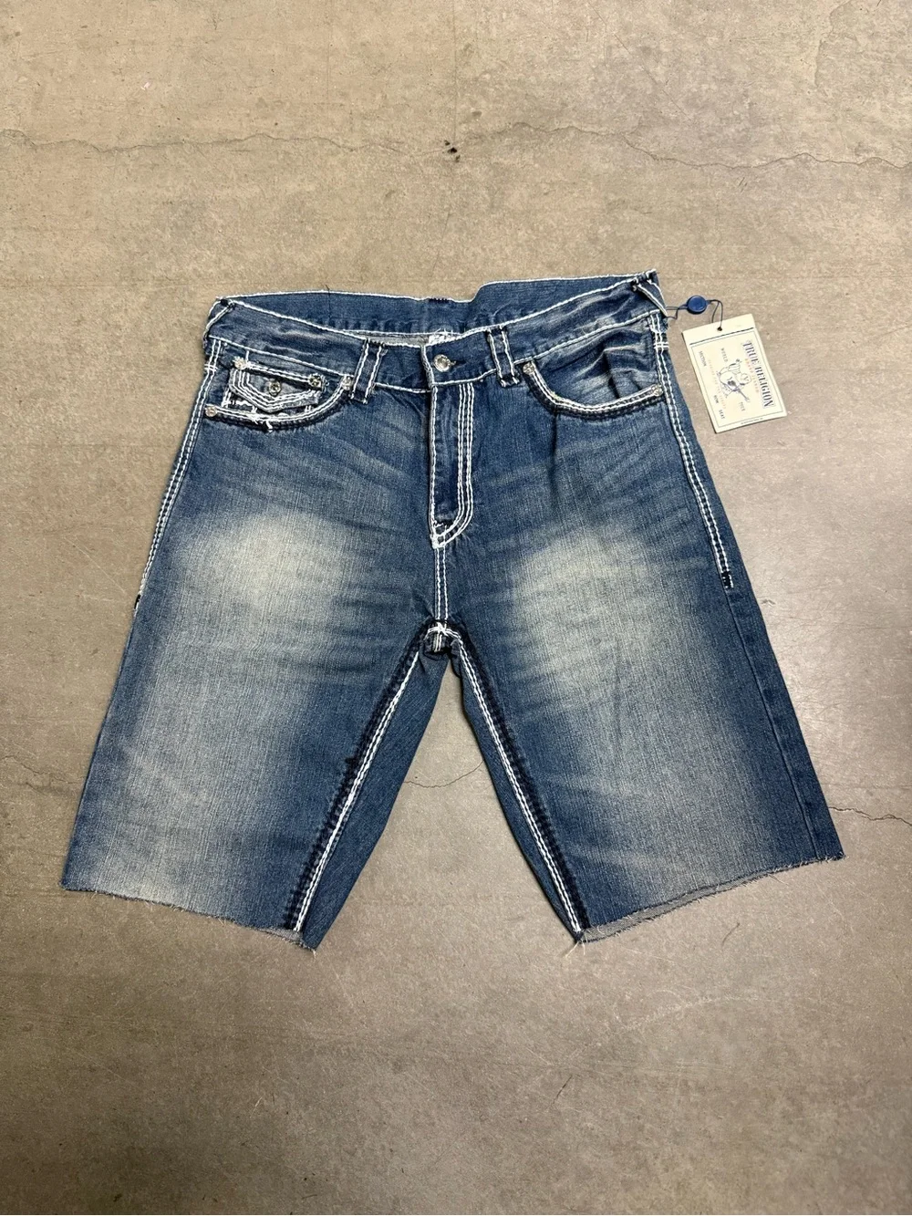 True Religion Super QT Natural Straight Raw Cut Off Jean Shorts Men’s 38 NEW